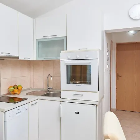 Lumi Apartment *