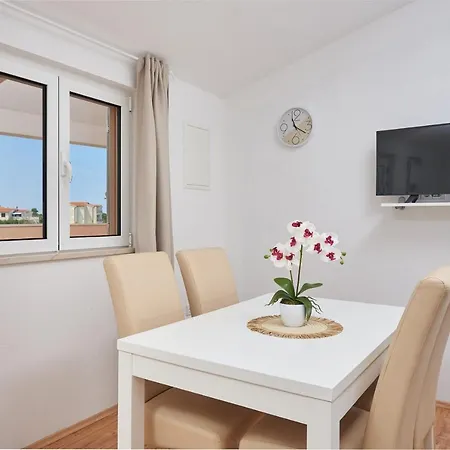 Apartment Lumi *