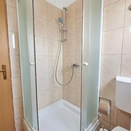 Apartament Lumi *