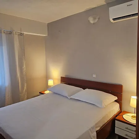 Lumi Apartment *