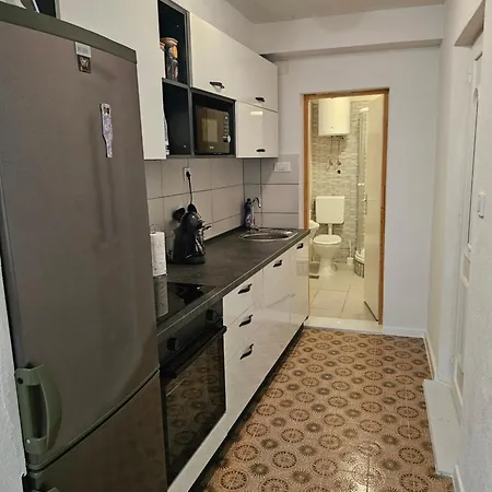 Lumi Apartment *