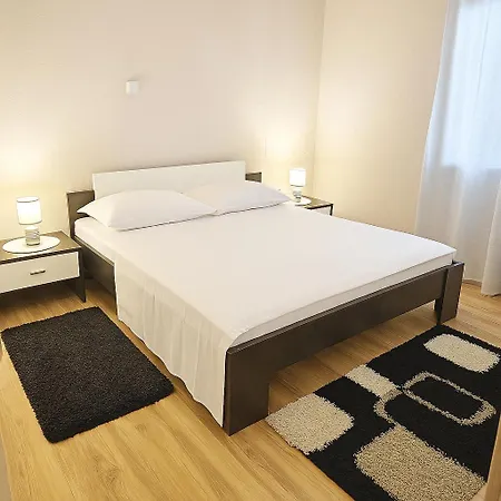 Apartament Lumi