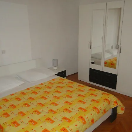 Lumi Apartment