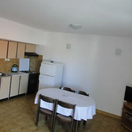 Apartment Lumi Prhovo